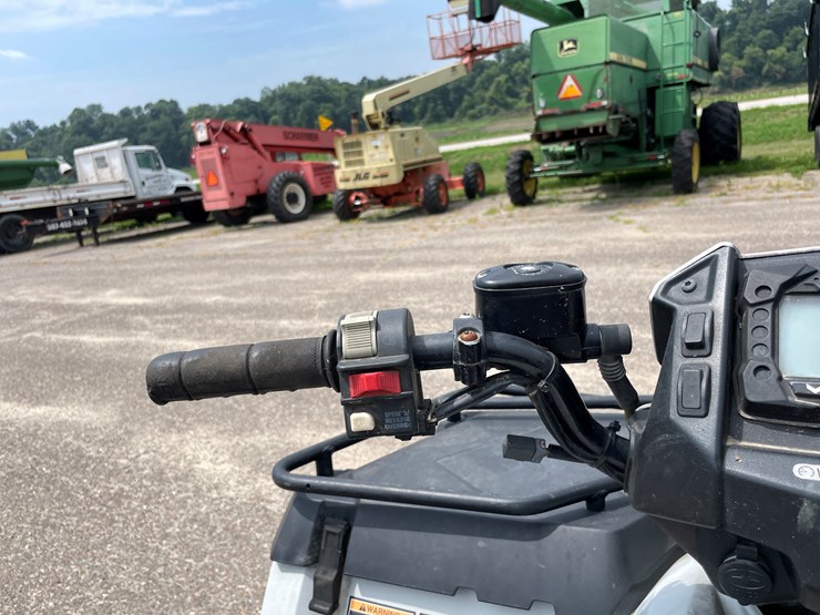 #1064-•-2018-polaris-570-utility-edition-4x4-image-25