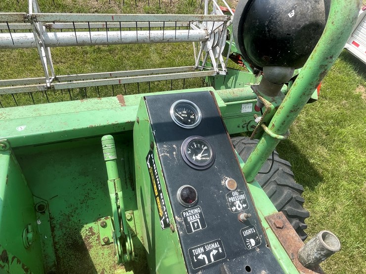#1061-•-owatonna-260-swather-with-conditioner-image-74