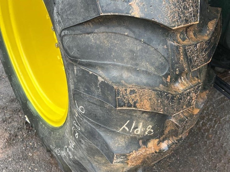 john-deere-4600-image-25