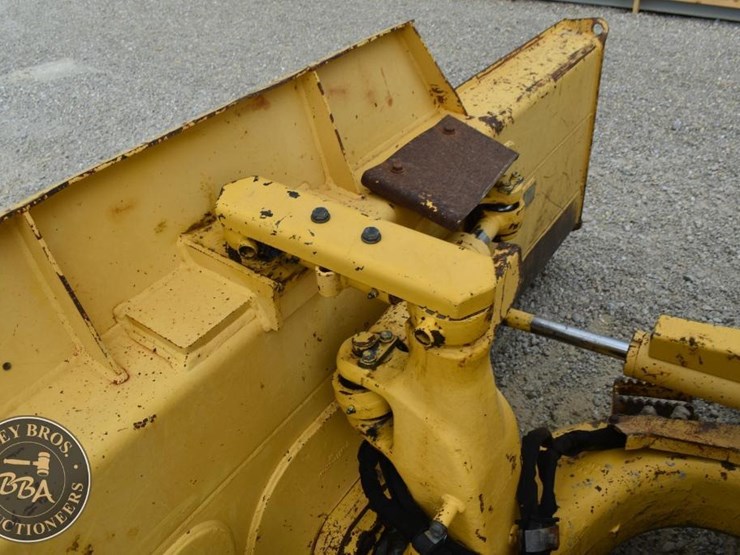 2014-komatsu-d39pxi-23-image-36