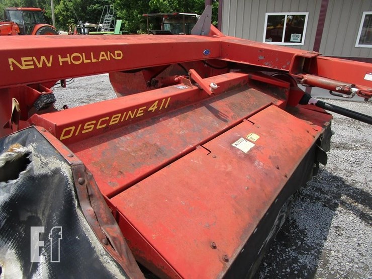 new-holland-411-image-3