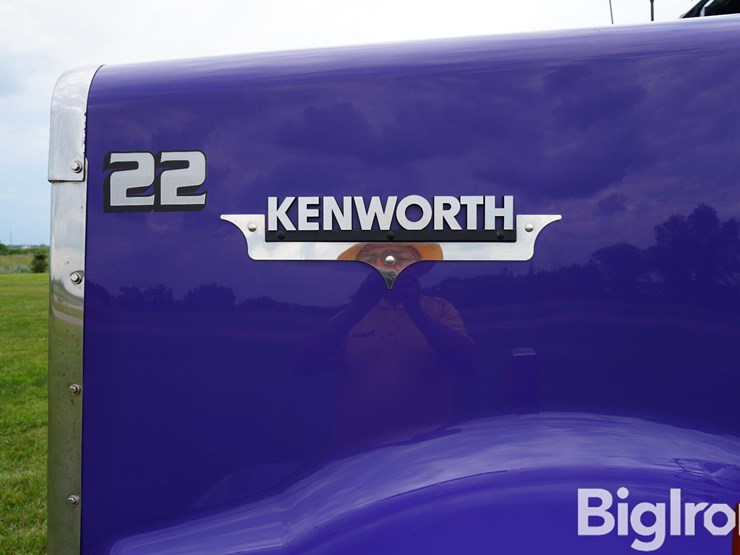 2006-kenworth-w900l-image-9