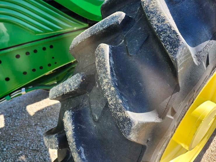 2011-john-deere-7430-premium-image-11