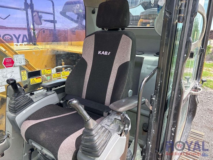 2017-caterpillar-326fl-image-9