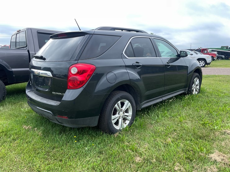 #1041-•-2014-chevy-equinox-awd-(has-wi-title)-image-7