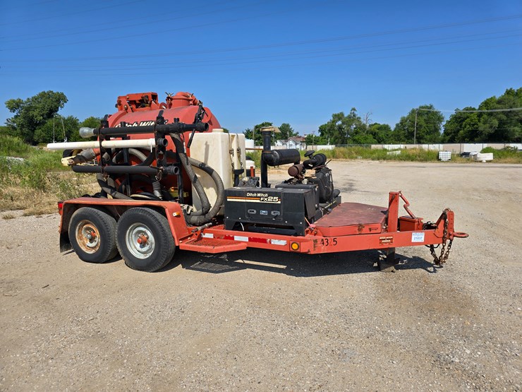 ditch-witch-fx25-image-4