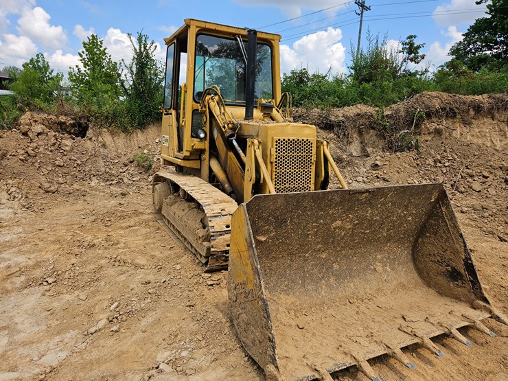 caterpillar-931b-image-27
