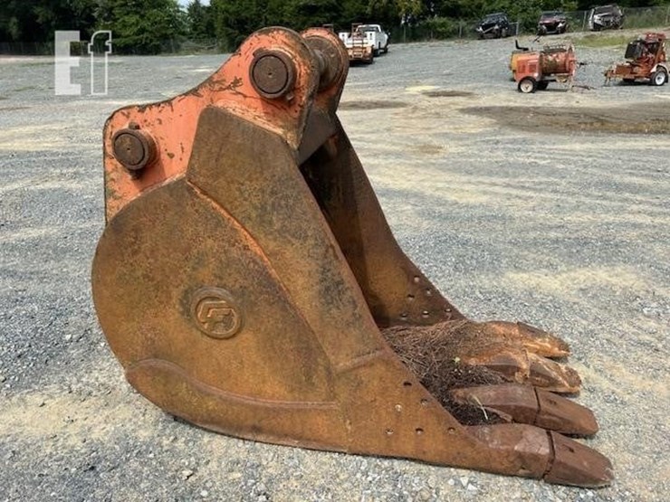 cf-excavator-bucket-image-1