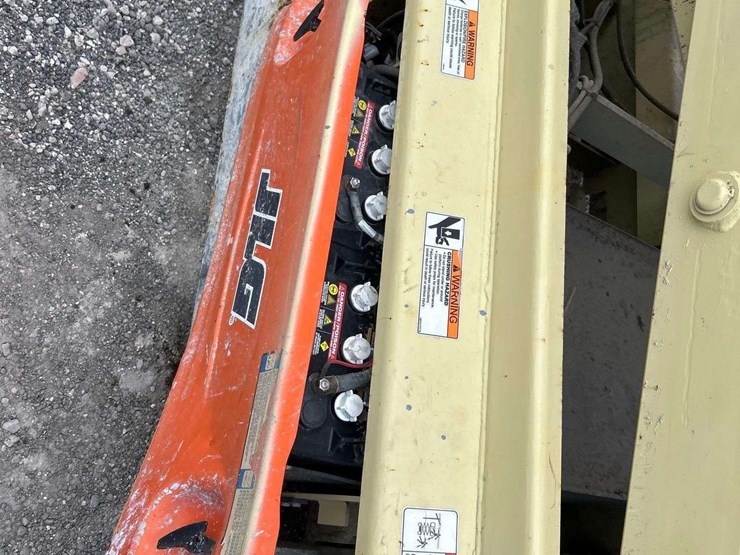 2018-jlg-3246es-image-9