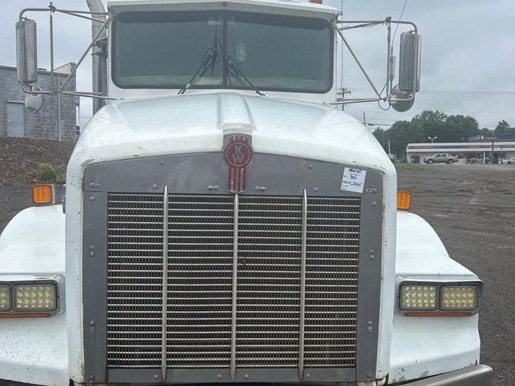 2004-kenworth-t800-image-27