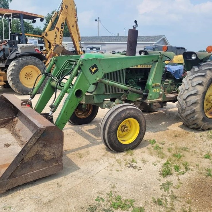JOHN DEERE 2640
