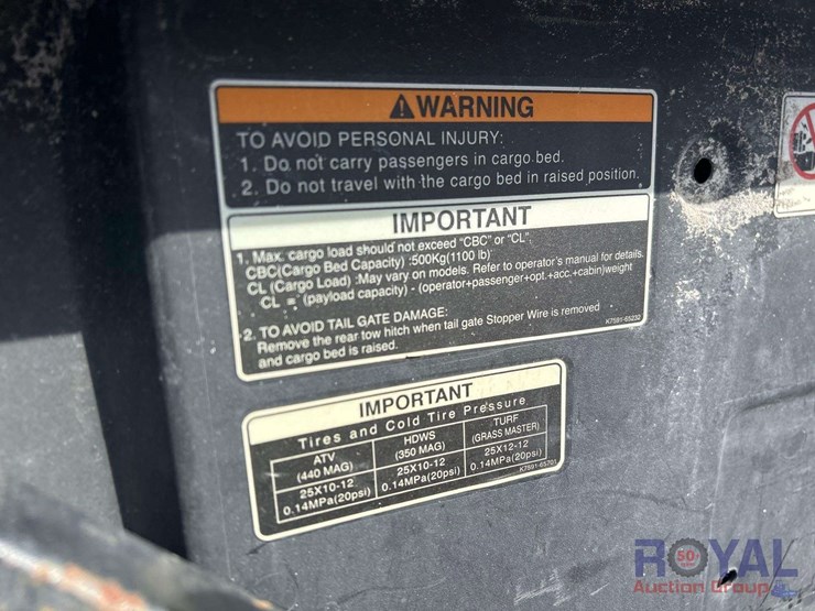 2021-kubota-rtv-x900-image-18