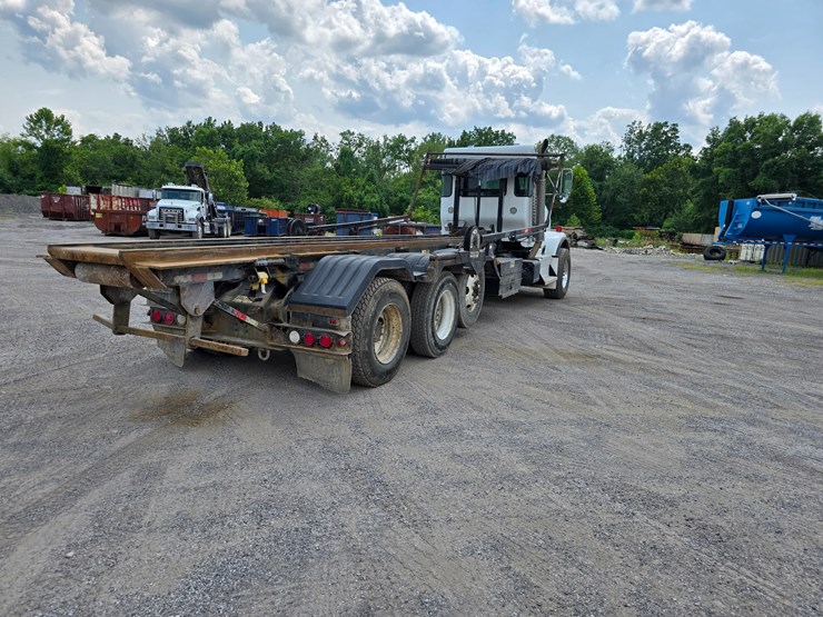 2012-kenworth-t800-image-34