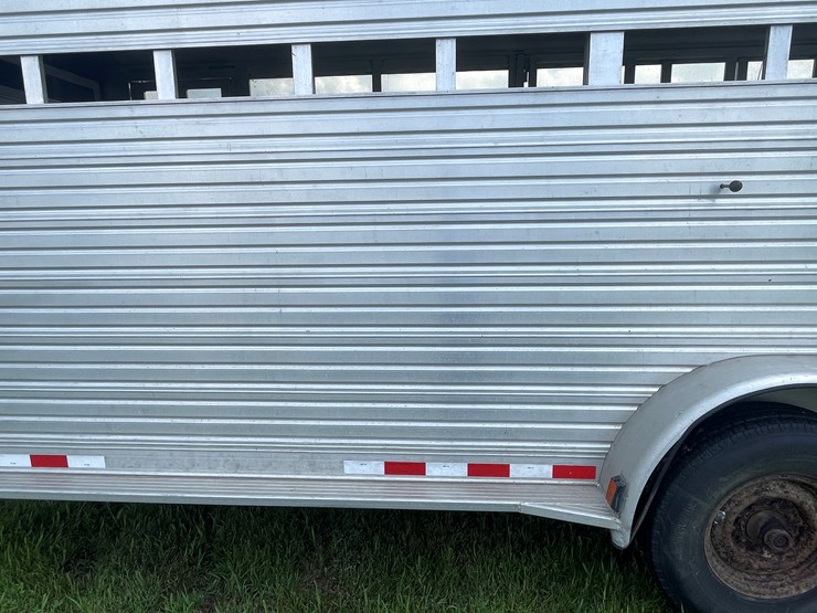 #1029-•-2002-c&c-20'-gooseneck-aluminum-trailer-(has-wi-title)-image-13