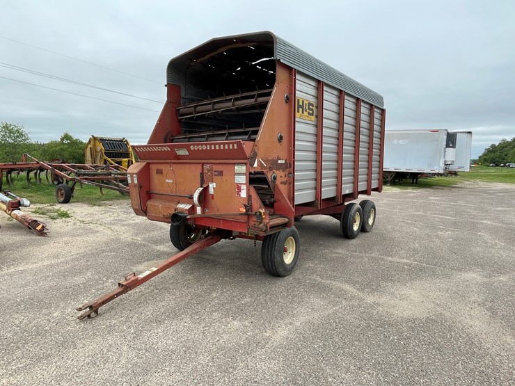 #1823-•-h&s-7+4-chopper-box-image-1