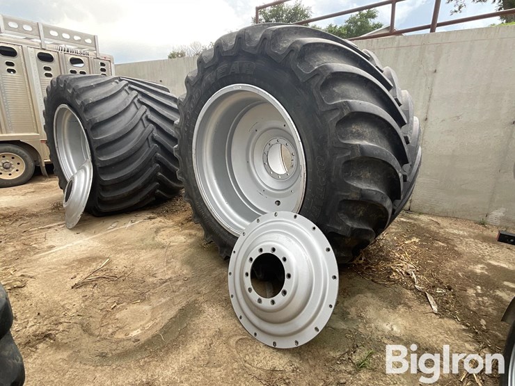 new-holland-615-image-1