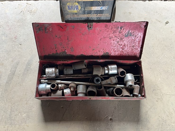 misc-tool-w/-box-support-equipment-image-1