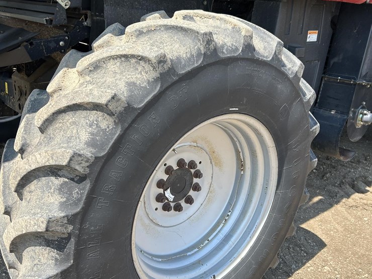 2007-case-ih-7010-image-36
