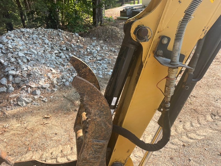 caterpillar-303cr-image-18