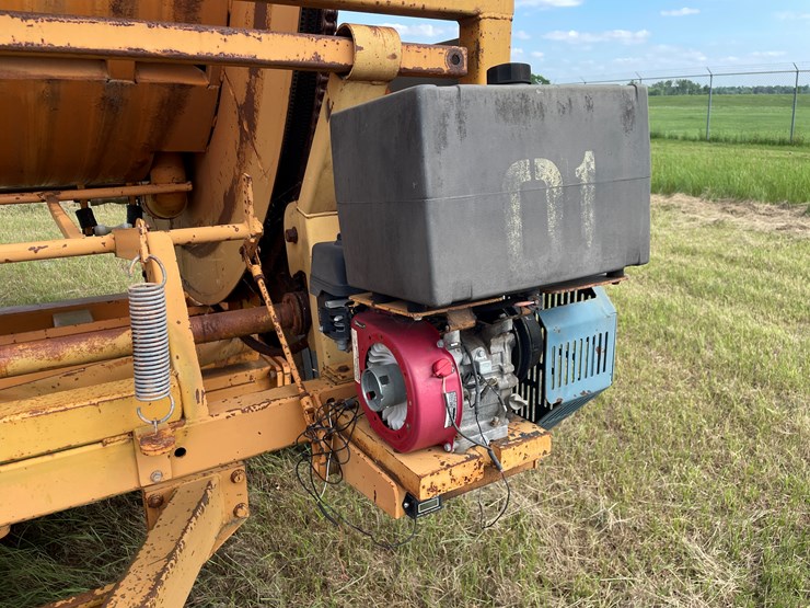 #1048-•-2001-amadas-3000-commercial-hose-reel-(tomah,-wi)-image-10