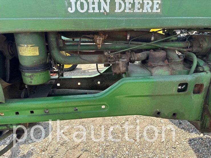 john-deere-b-image-5