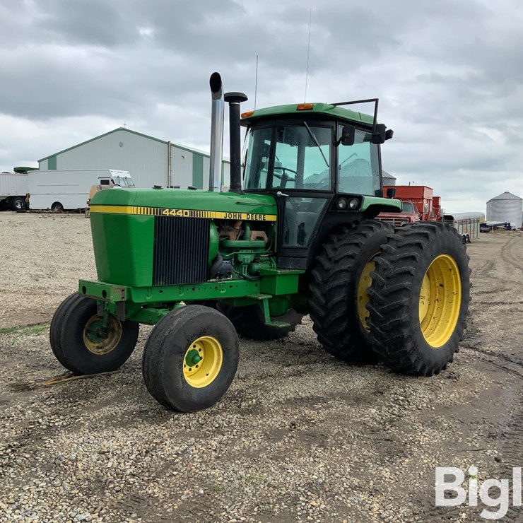 1978 JOHN DEERE 4440