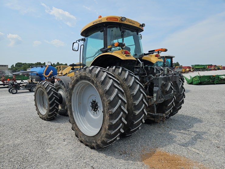 2009-challenger-mt675c-image-12