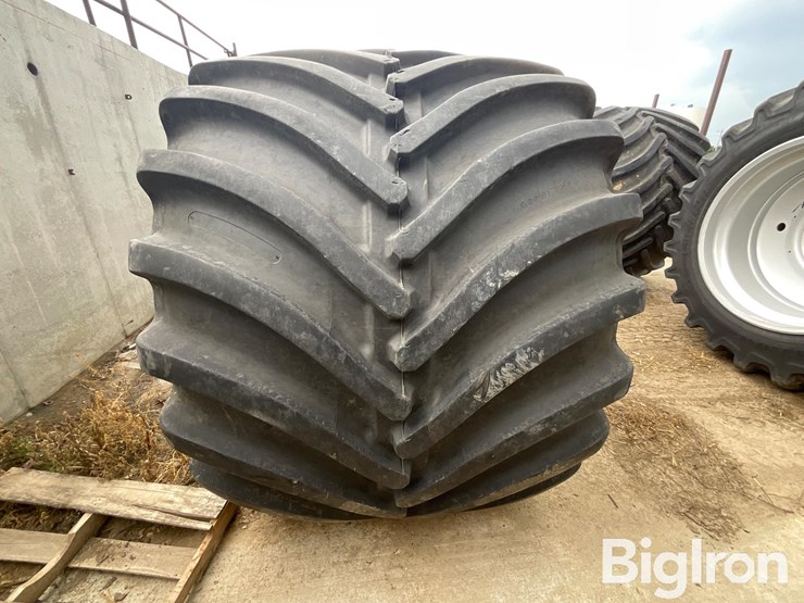 new-holland-615-image-4