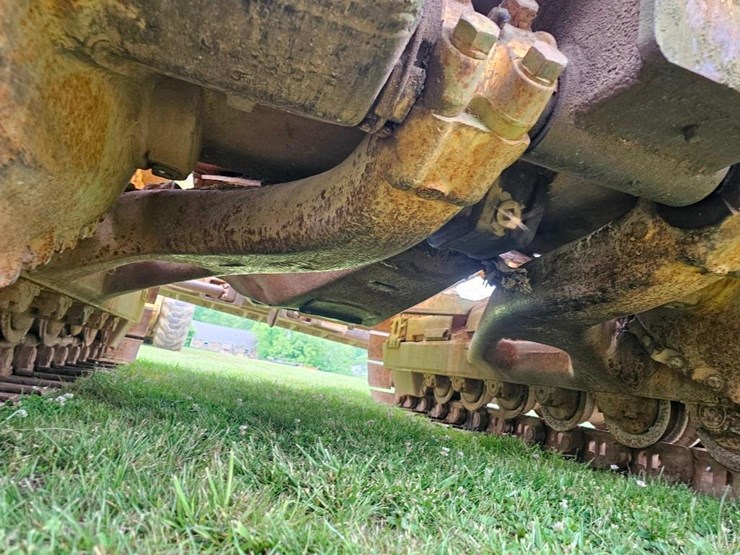 caterpillar-d7-image-20