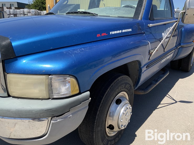 1999-dodge-ram-3500-image-12