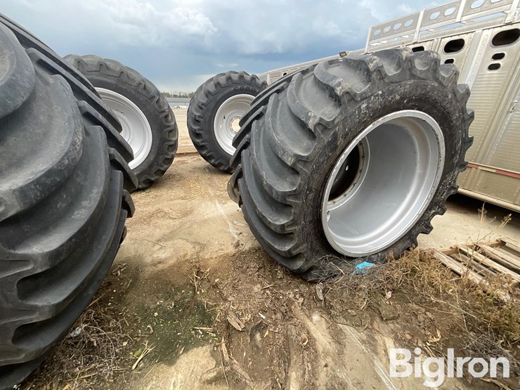 new-holland-615-image-6