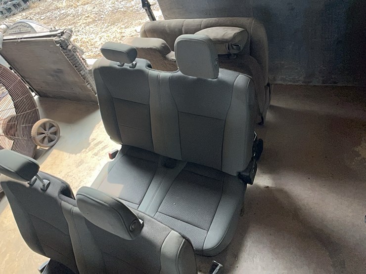 ford-backseat-support-equipment-image-1