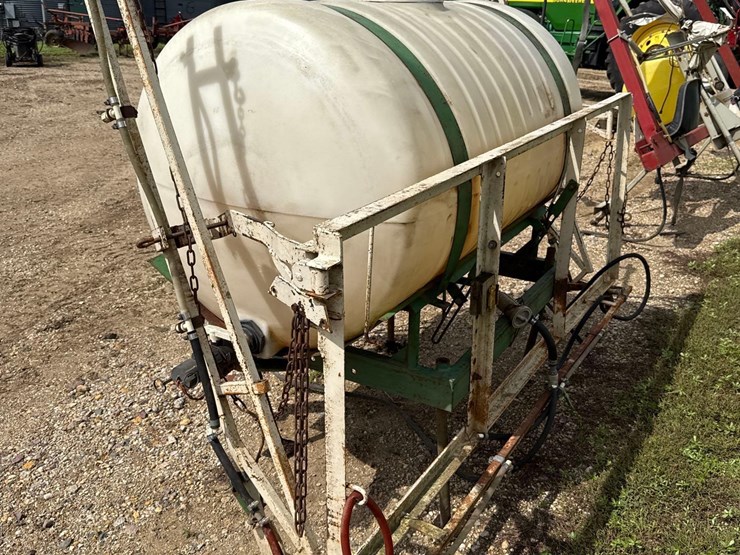3pt-sprayer-with-booms-image-15
