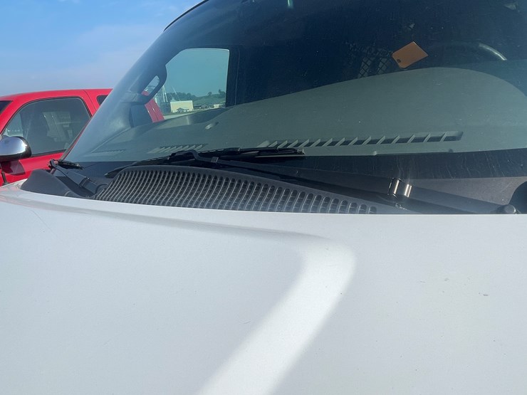 #1033-•-2023-chevy-express-van-(has-wi-salvage-title)-image-79