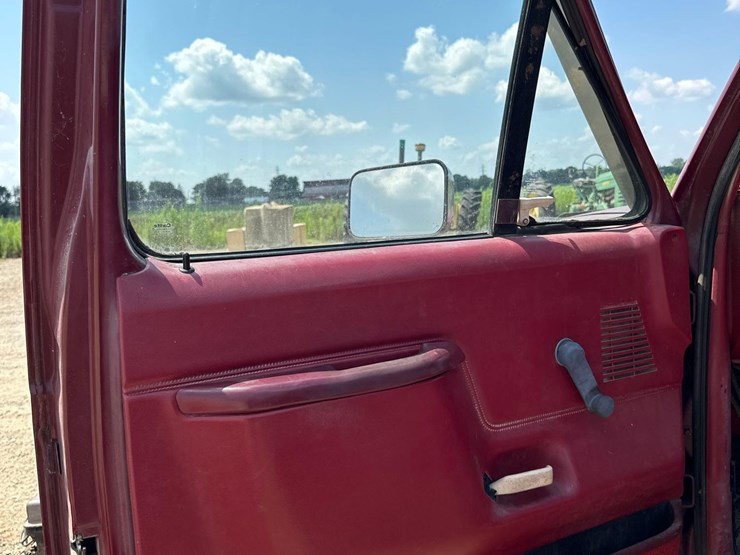 1990-ford-f250-image-12