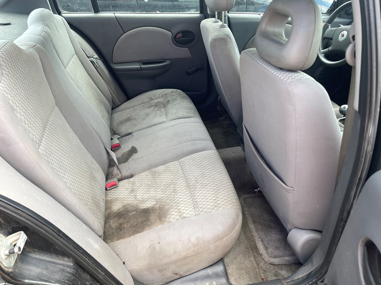 #1044-•-2006-saturn-ion-(has-mn-title)-image-17