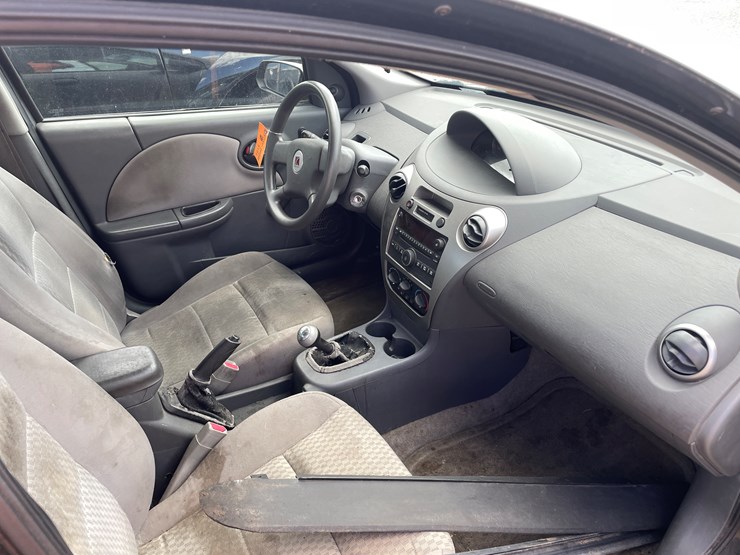 #1044-•-2006-saturn-ion-(has-mn-title)-image-15