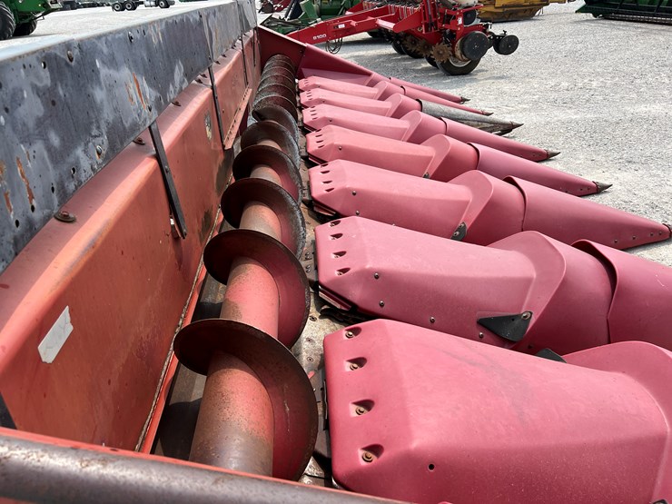 case-ih-1083-image-9