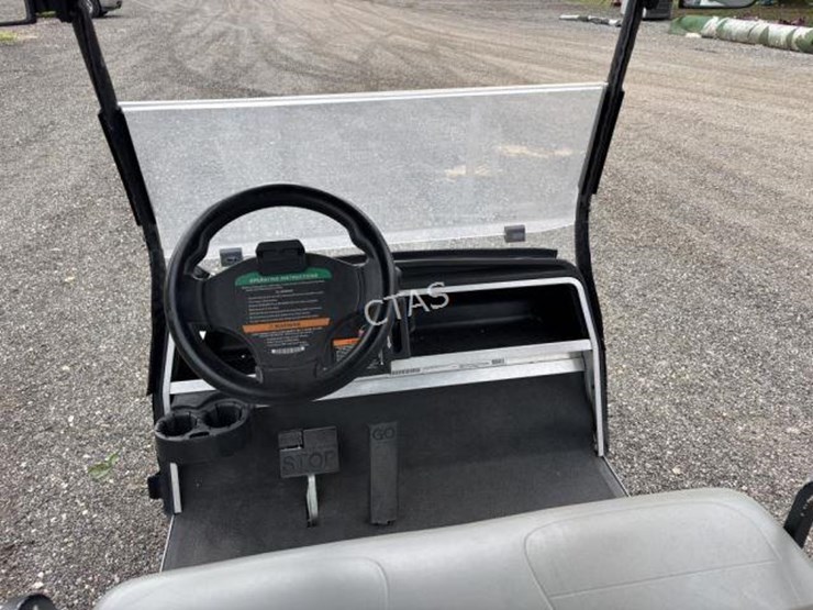club-car-villager-6-image-5