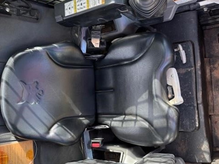 2019-bobcat-t650-image-12
