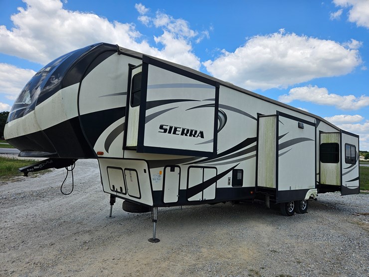 #20735-•-2017-forest-river-sierra-camper-image-129