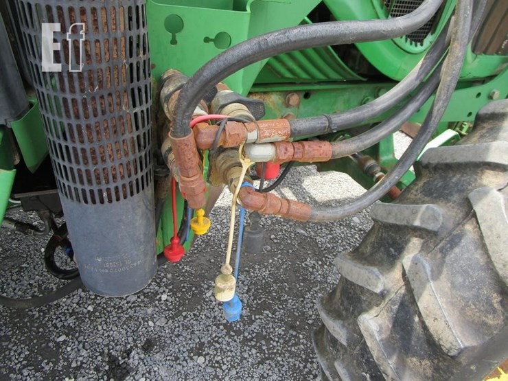 john-deere-6120-image-29