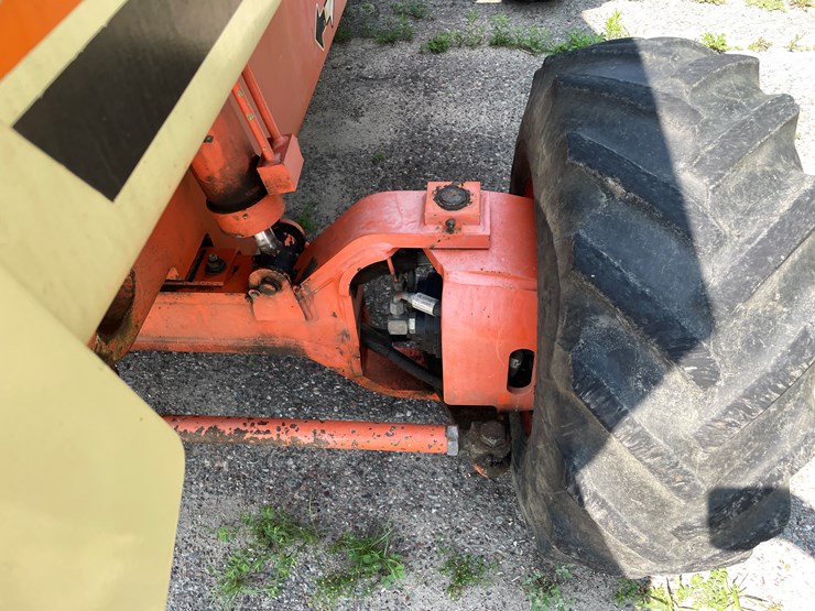 #1004-•-jlg-40h-manlift-image-26