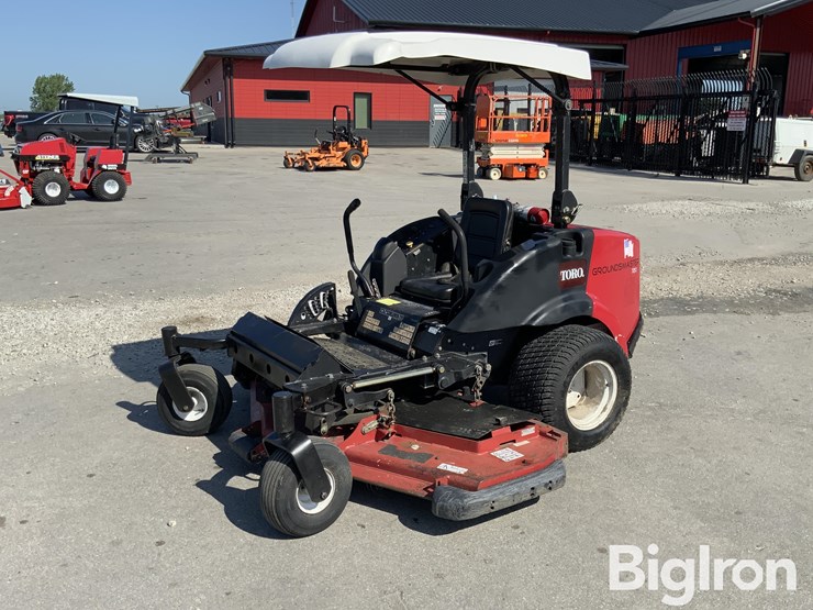 toro-groundsmaster-7210-image-1