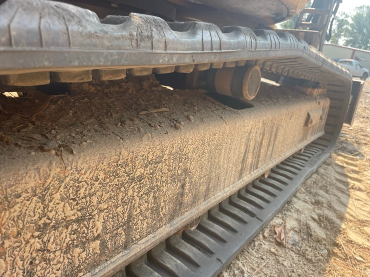 caterpillar-303cr-image-12