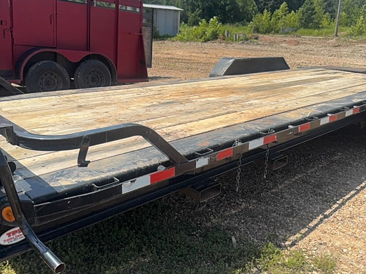2021-load-trail-equipment-trailer-image-14