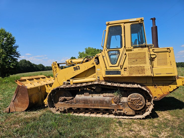 caterpillar-963-image-10