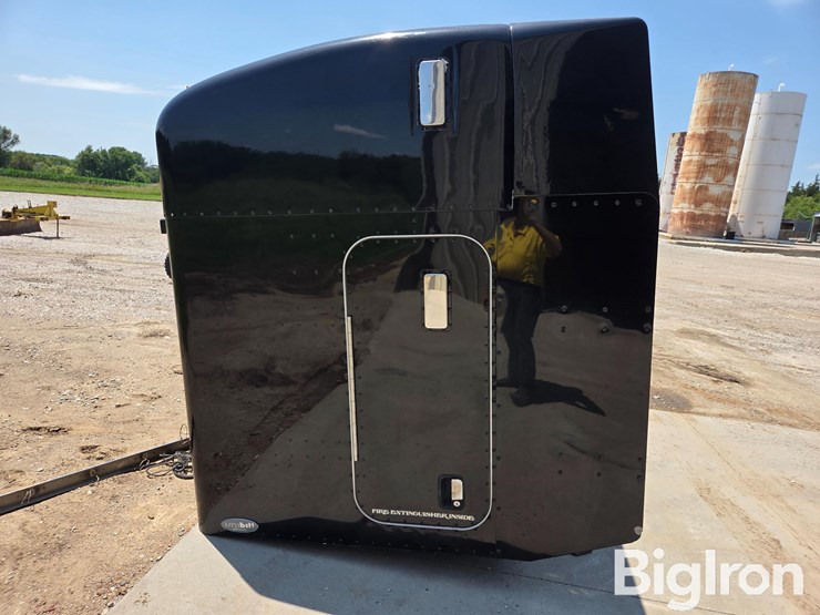 peterbilt-379-image-8