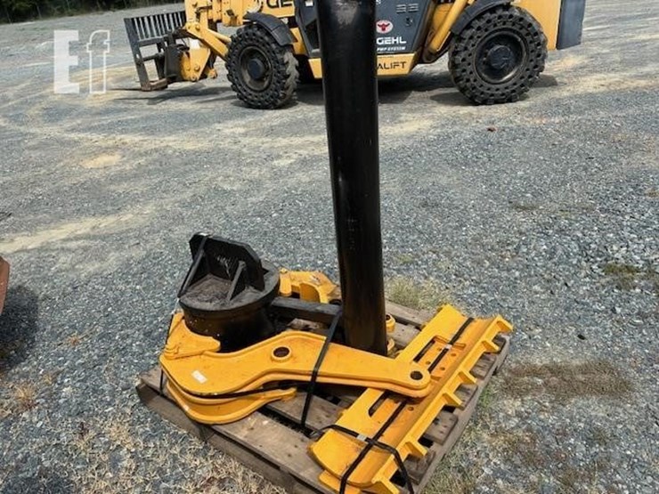 misc-parts-on-pallet-image-3