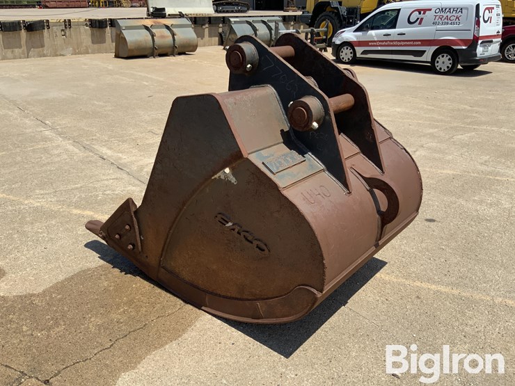 esco-hdp-48"-komatsu-excavator-bucket-image-7